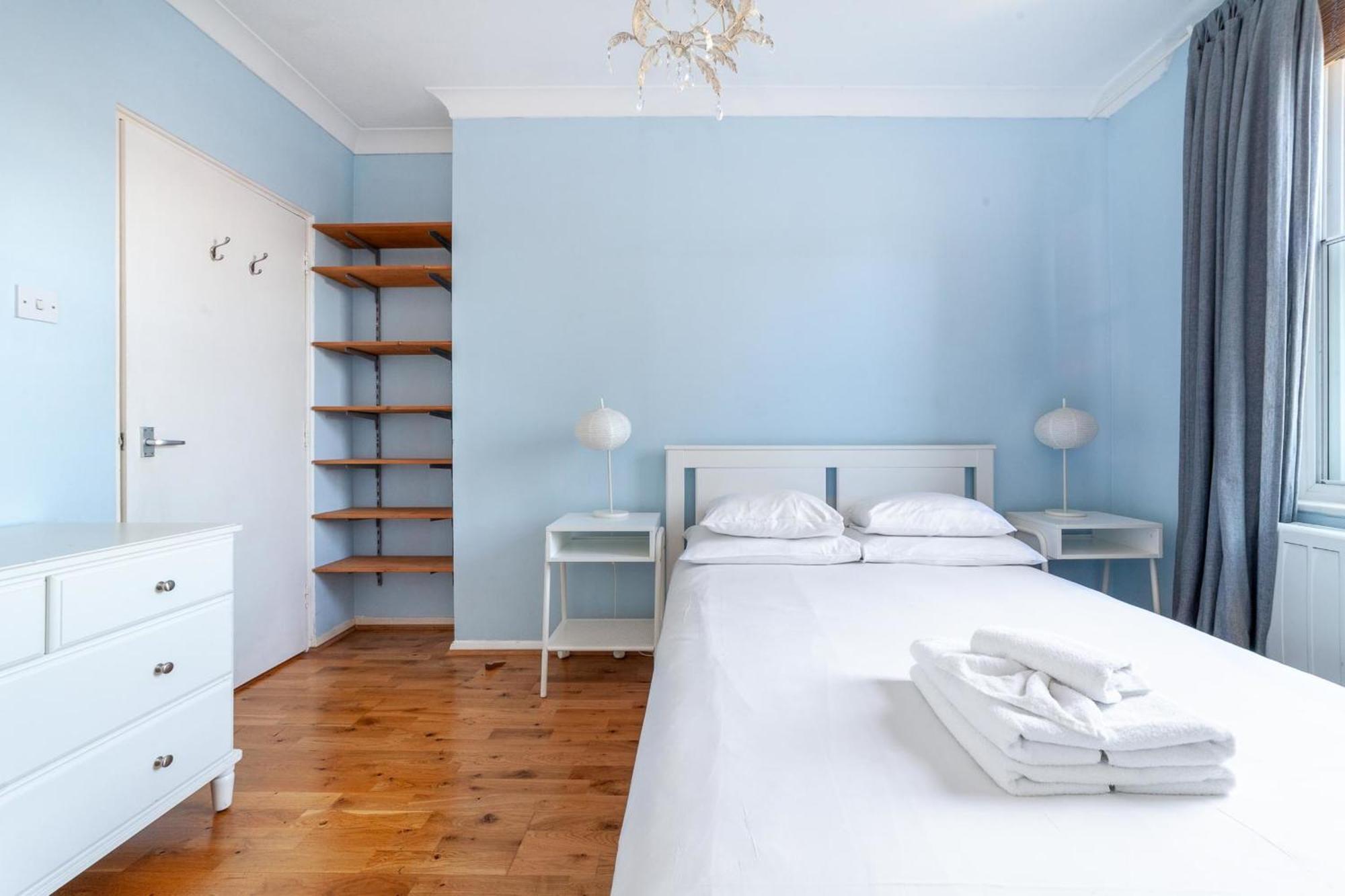 Bright And Cosy In South Apartament *